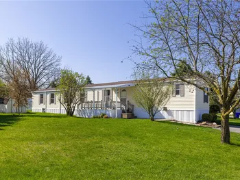 Property at 409 Mountain Ash Dr., Canandaigua Town, NY 14424