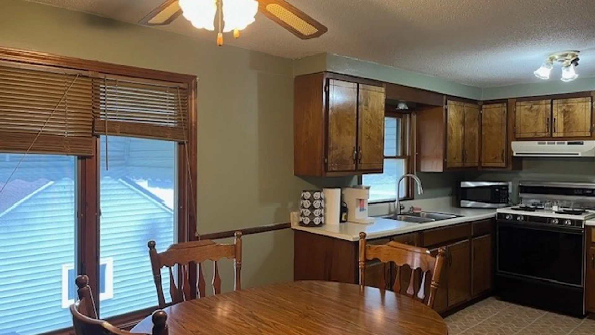 Property at 1158 Parkhurst Boulevard, Tonawanda, NY 14150 7