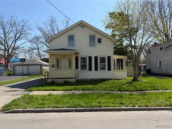 122 Erie Street, Lockport City, NY 14094