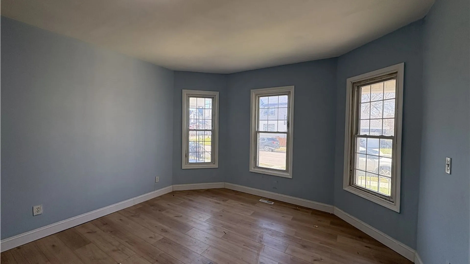 Property at 73 Hunt Avenue, Buffalo, NY 14207 12