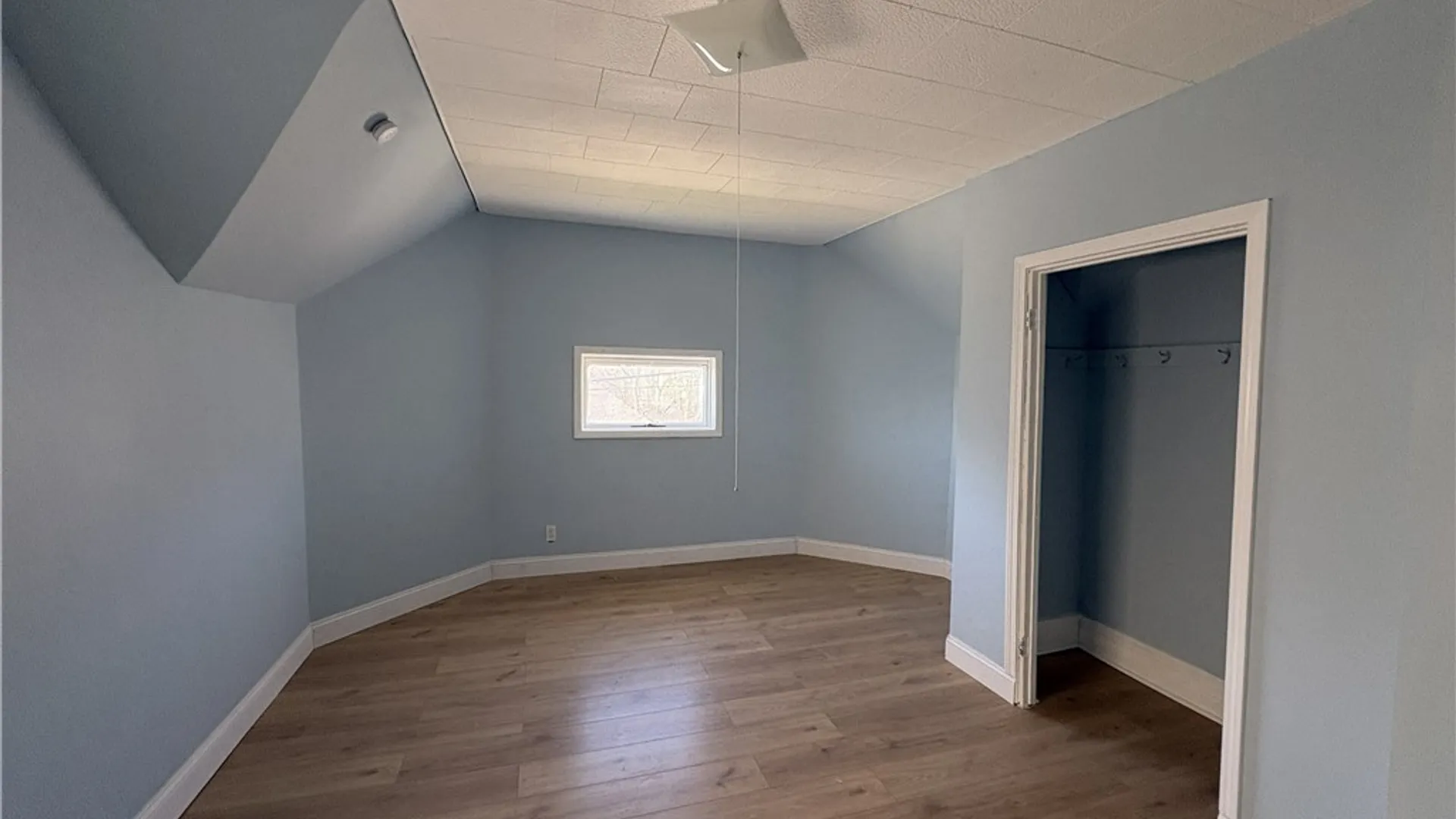 Property at 73 Hunt Avenue, Buffalo, NY 14207 23