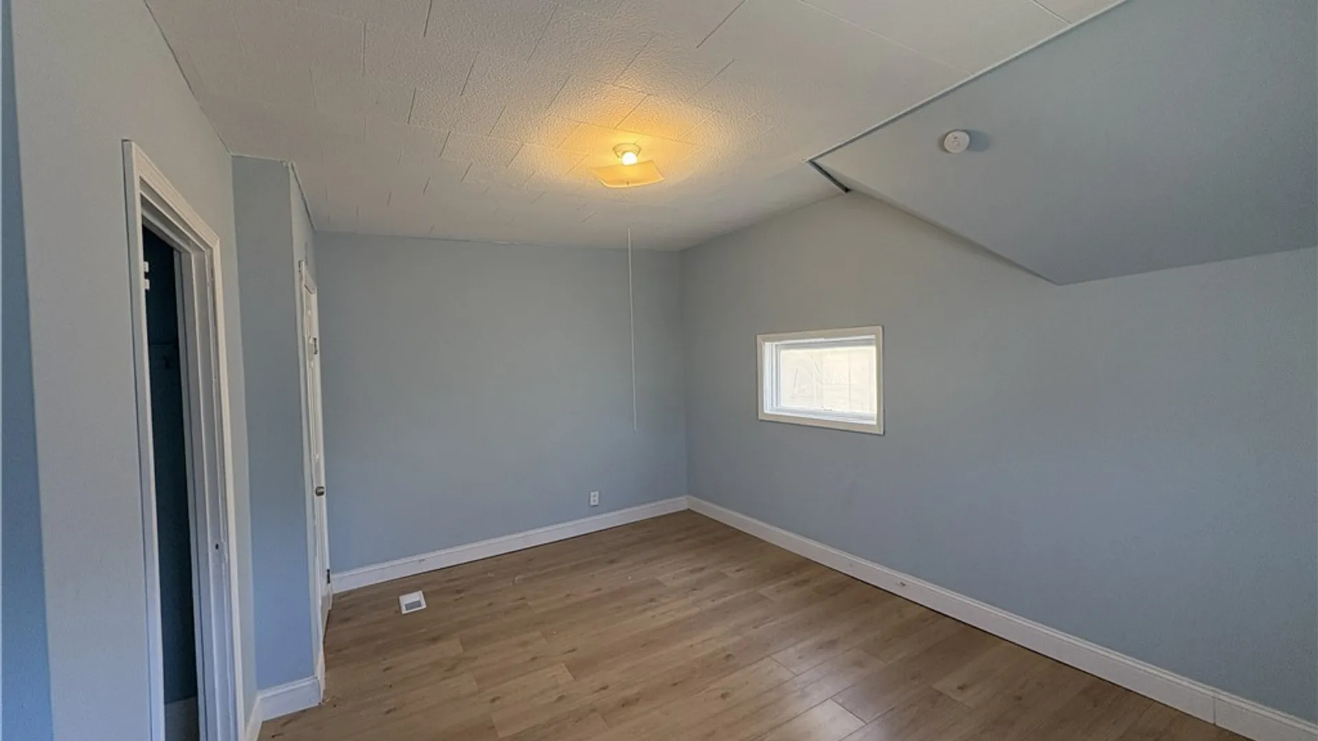 Property at 73 Hunt Avenue, Buffalo, NY 14207 24