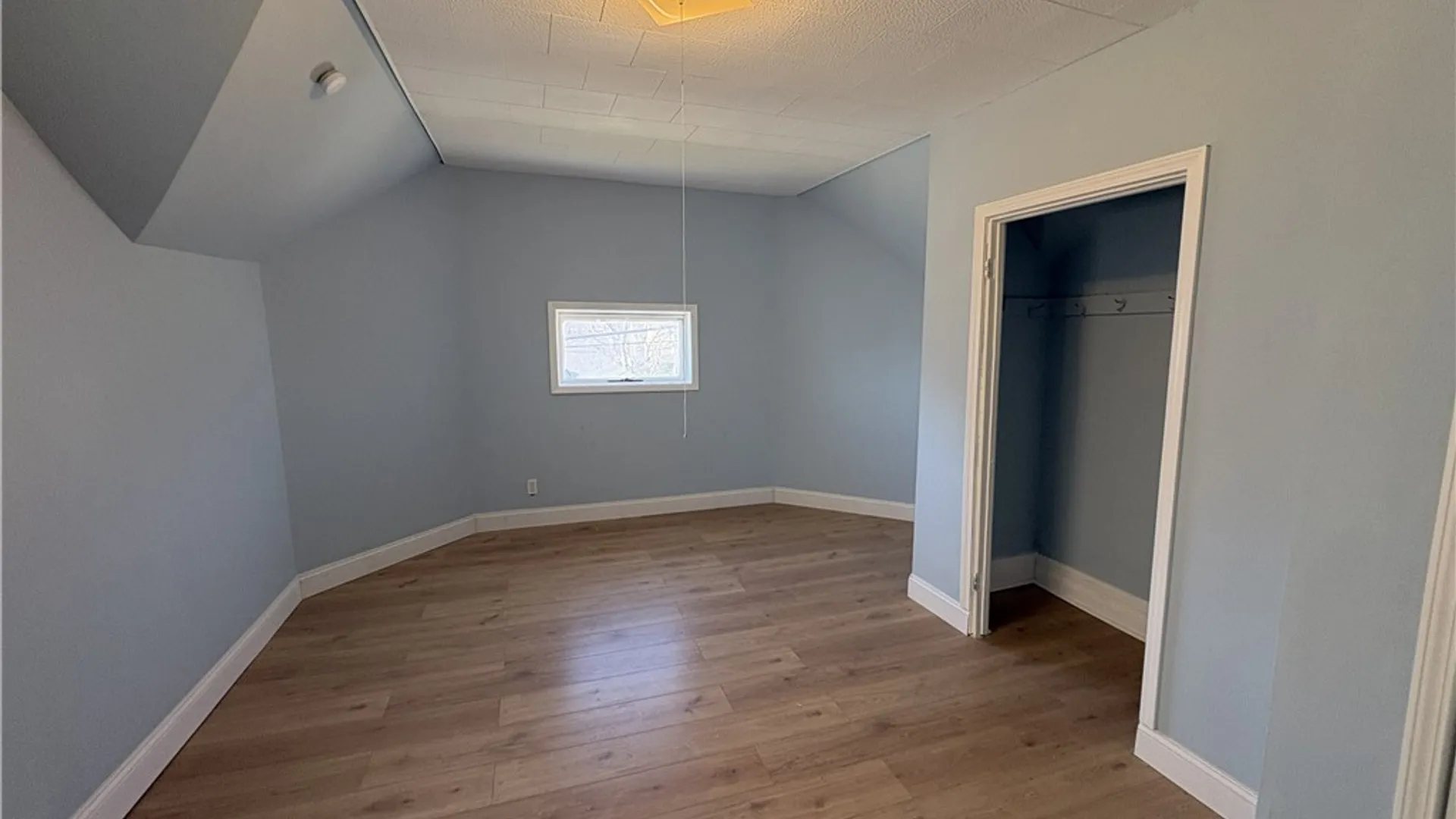 Property at 73 Hunt Avenue, Buffalo, NY 14207 25