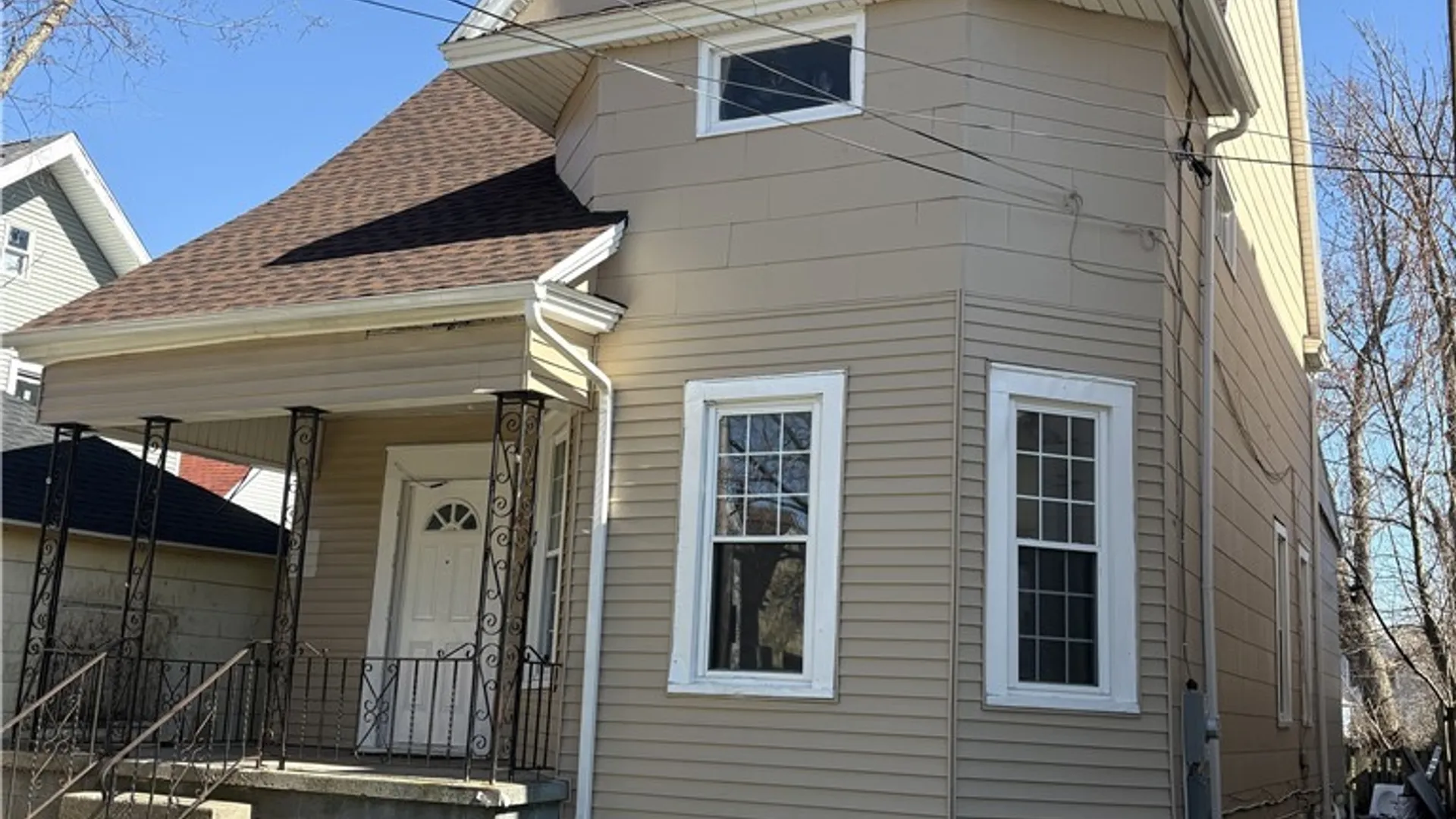 Property at 73 Hunt Avenue, Buffalo, NY 14207 3