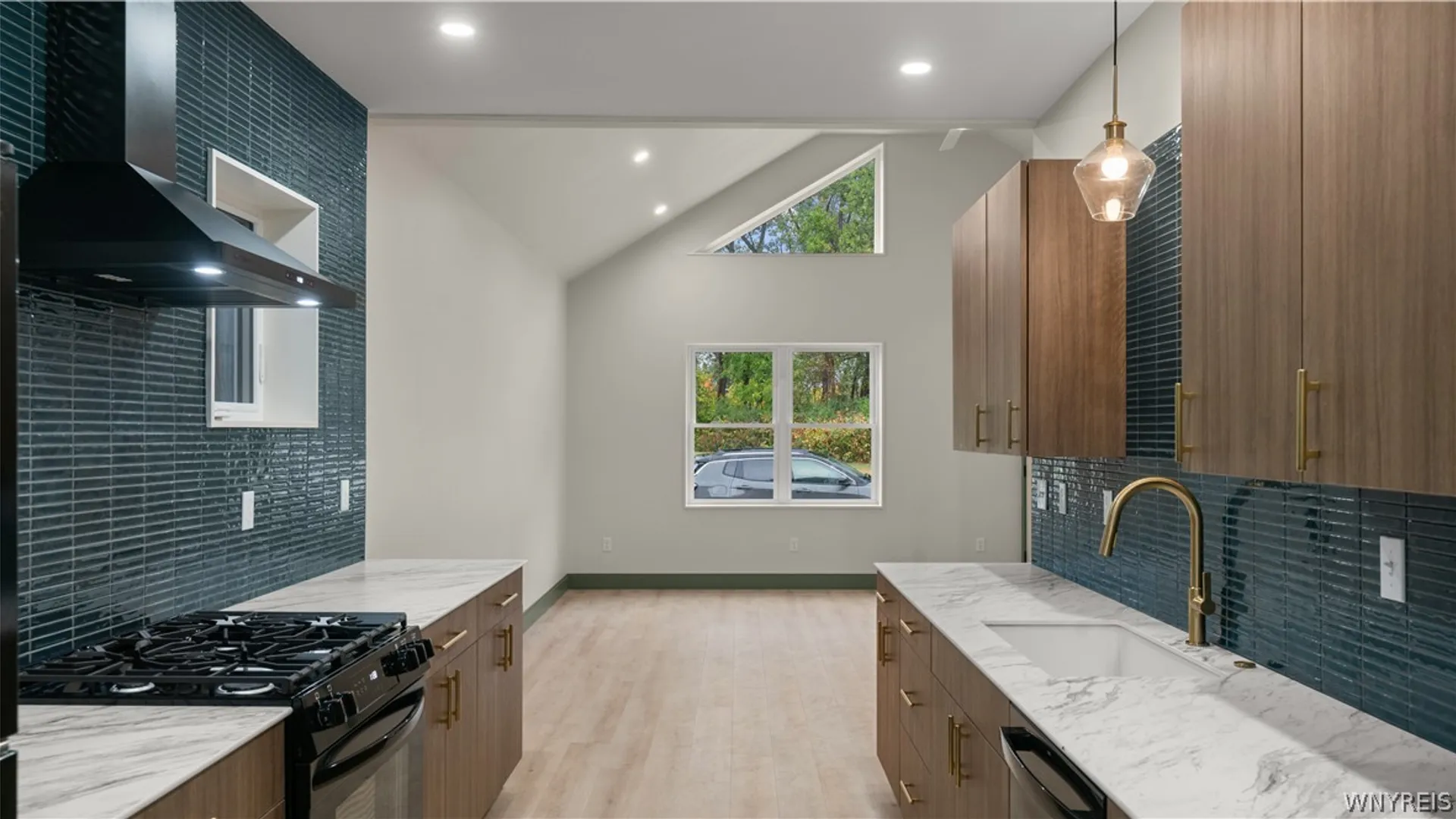 Property at 151 Louisiana Street, Buffalo, NY 14204 12