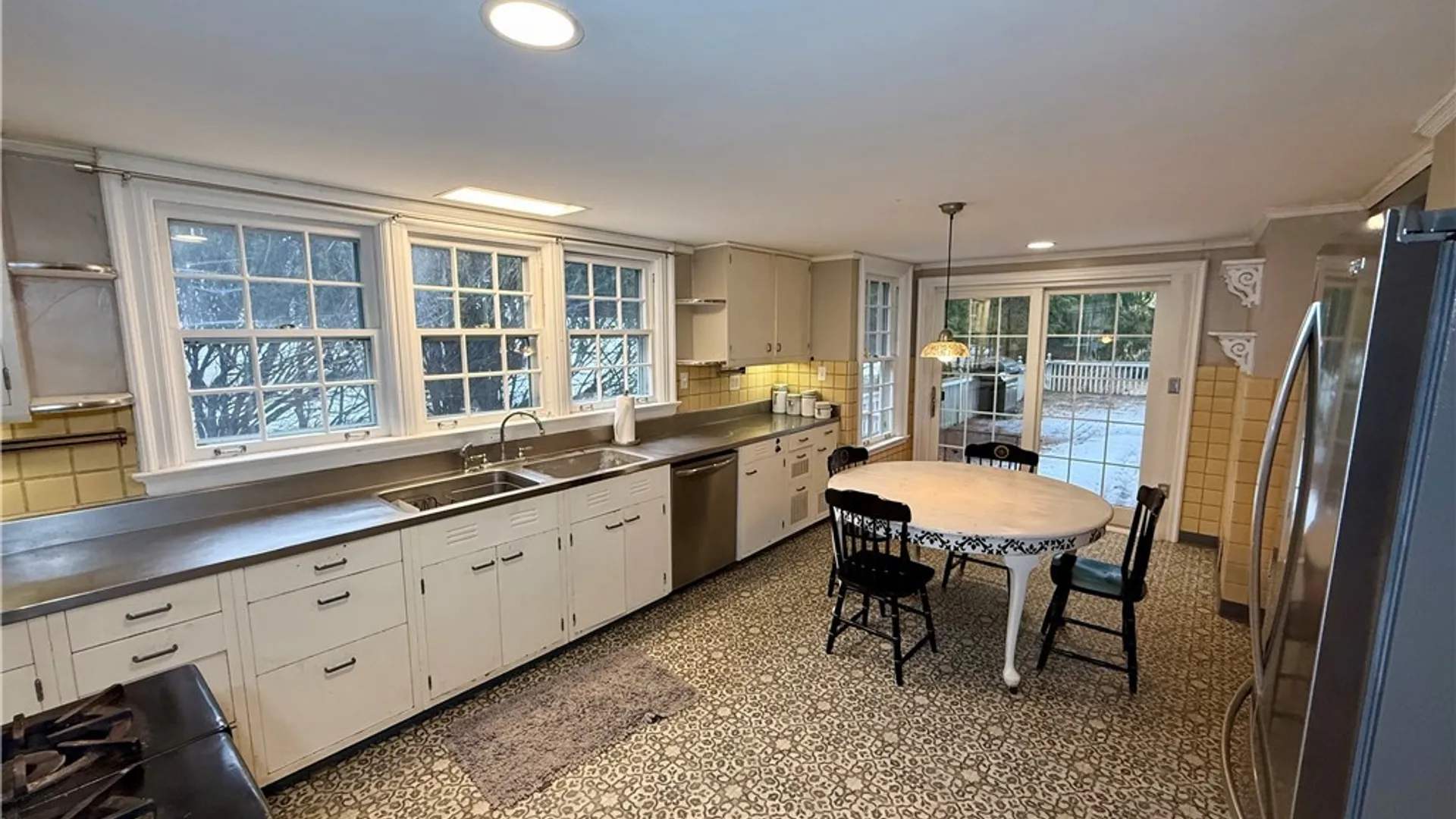 Property at 60 Sullivan Street, Cazenovia, NY 13035 14