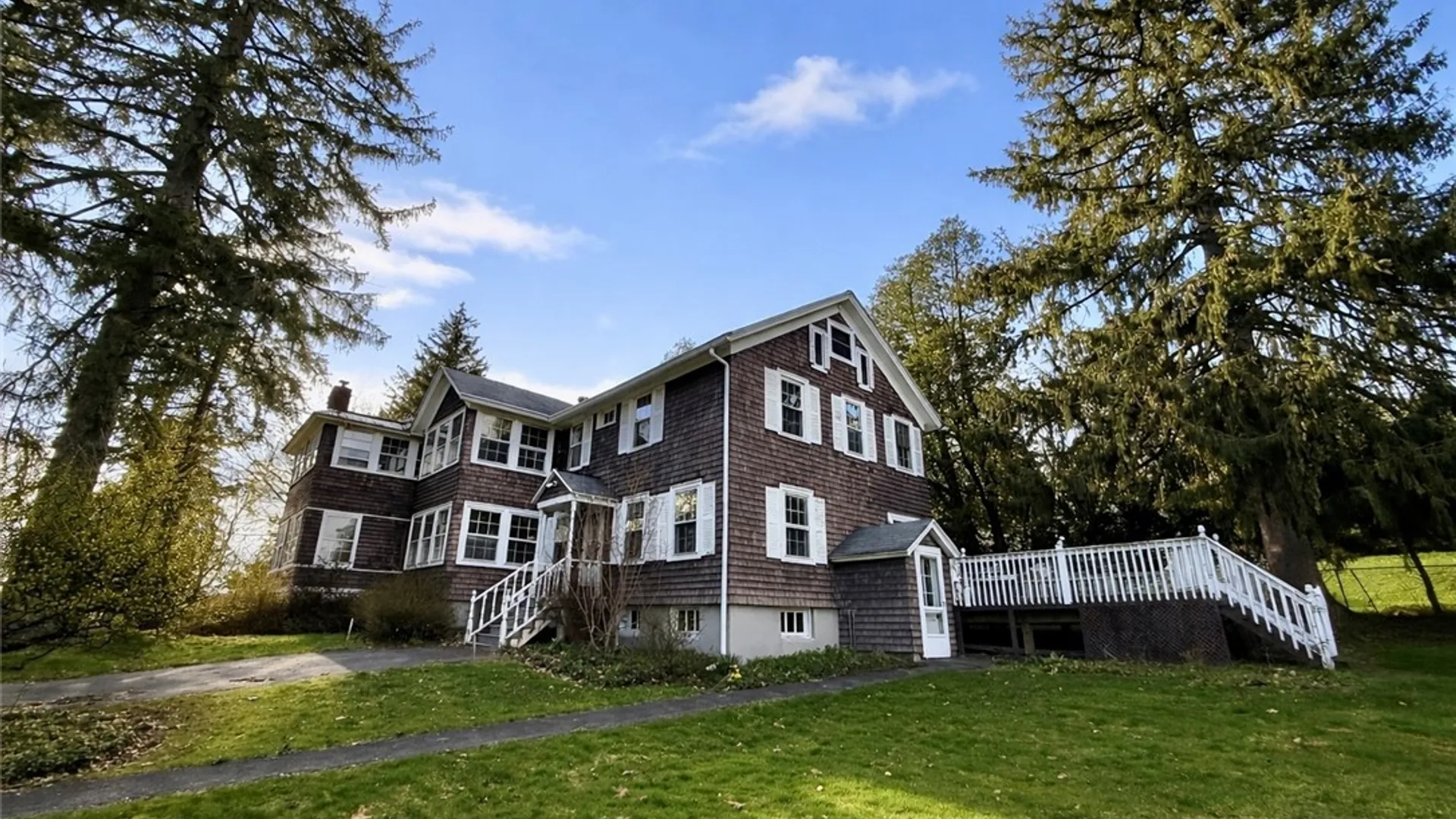 Property at 60 Sullivan Street, Cazenovia, NY 13035 3