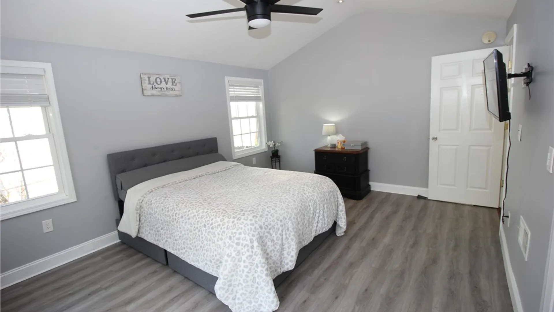 Property at 440 El Mar Drive, Greece, NY 14616 18