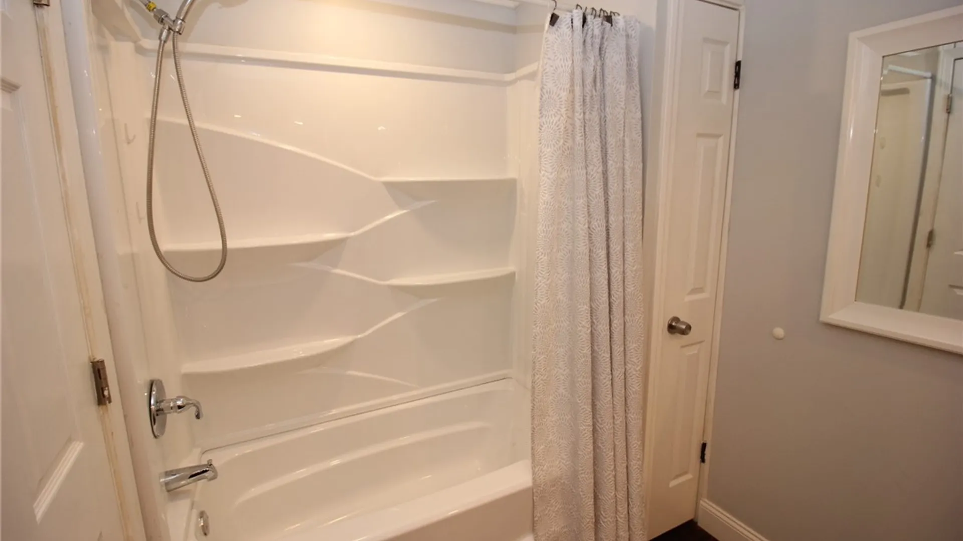 Property at 440 El Mar Drive, Greece, NY 14616 28