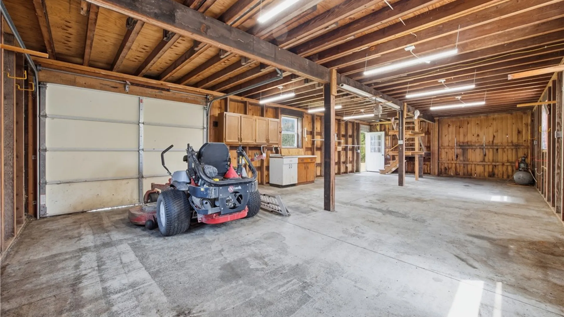 Property at 2555B Willett Road Extension, Jerusalem, NY 14478 4