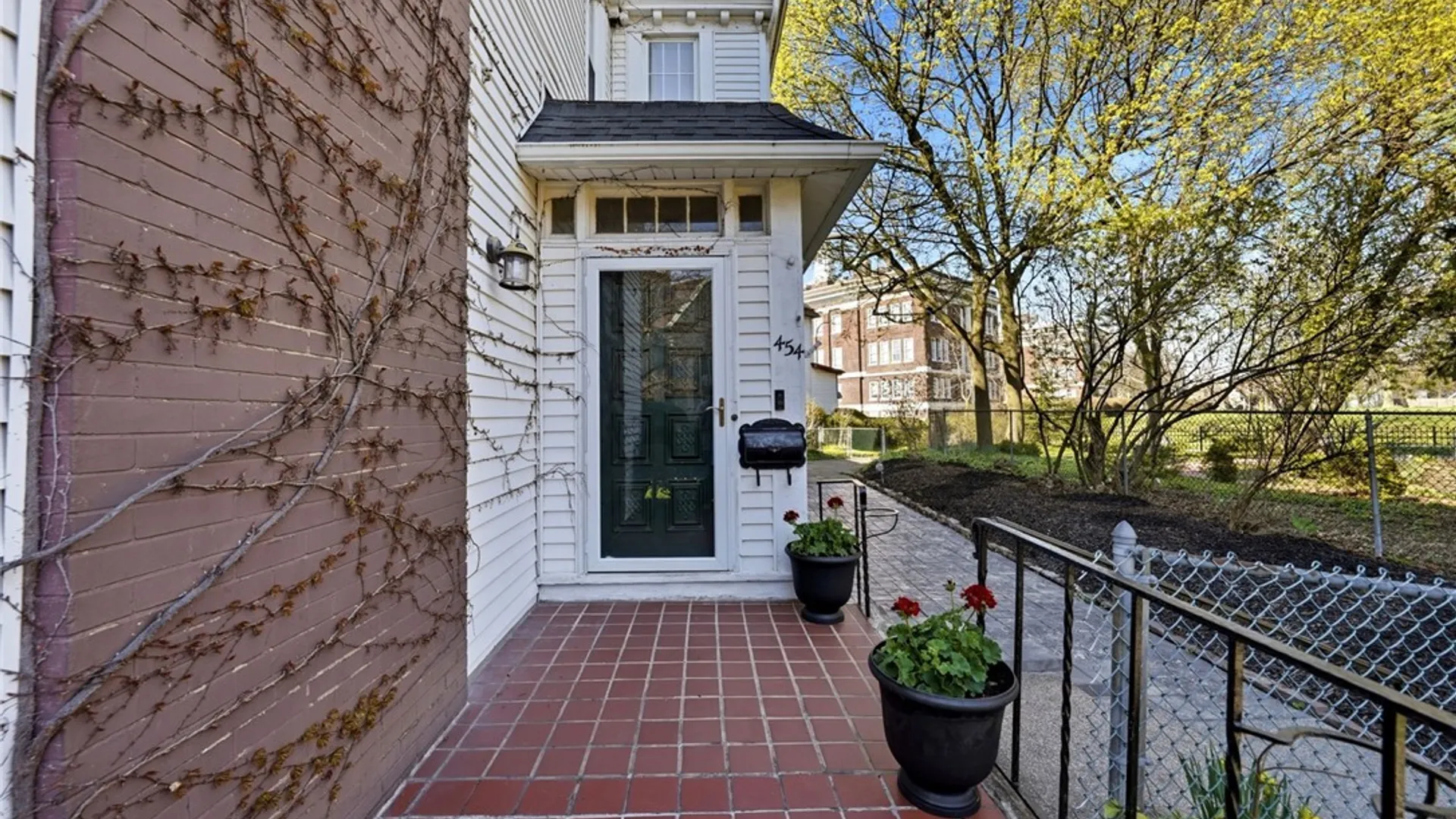 Property at 454 Porter Avenue, Buffalo, NY 14201 3