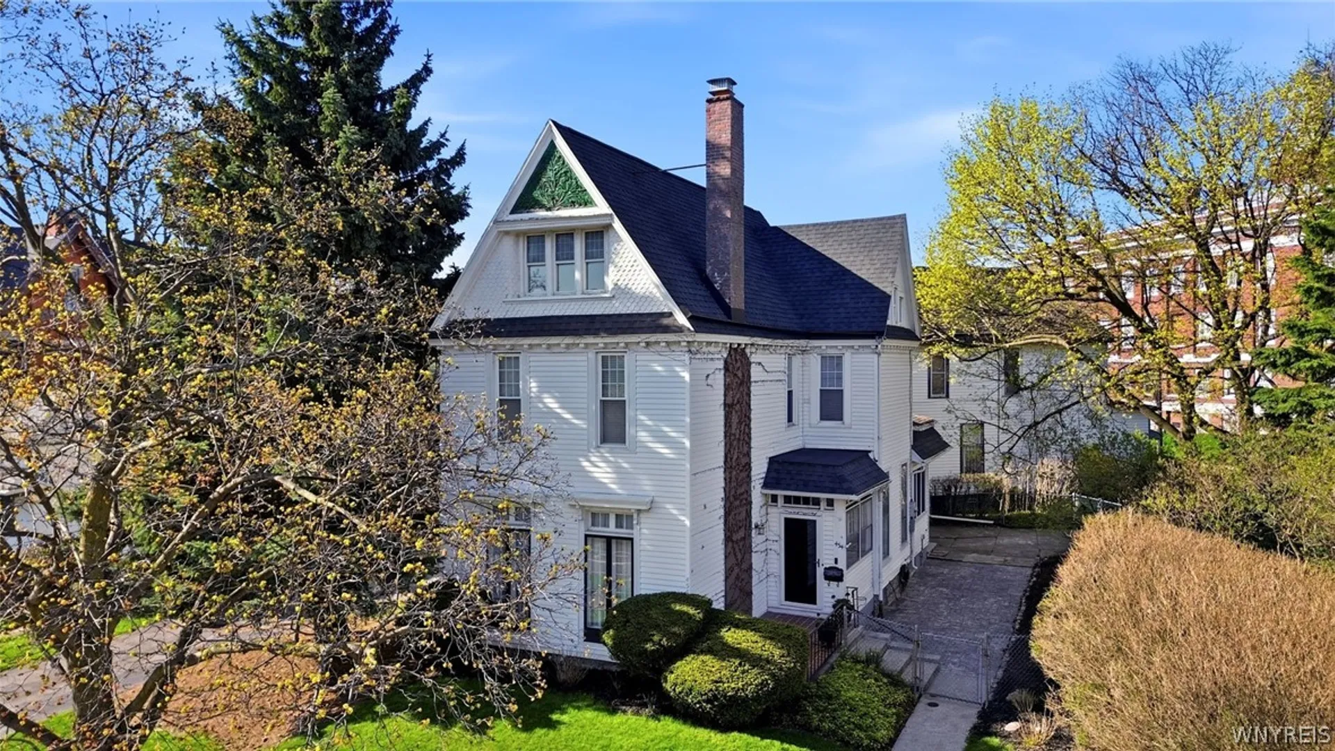 Property at 454 Porter Avenue, Buffalo, NY 14201 40