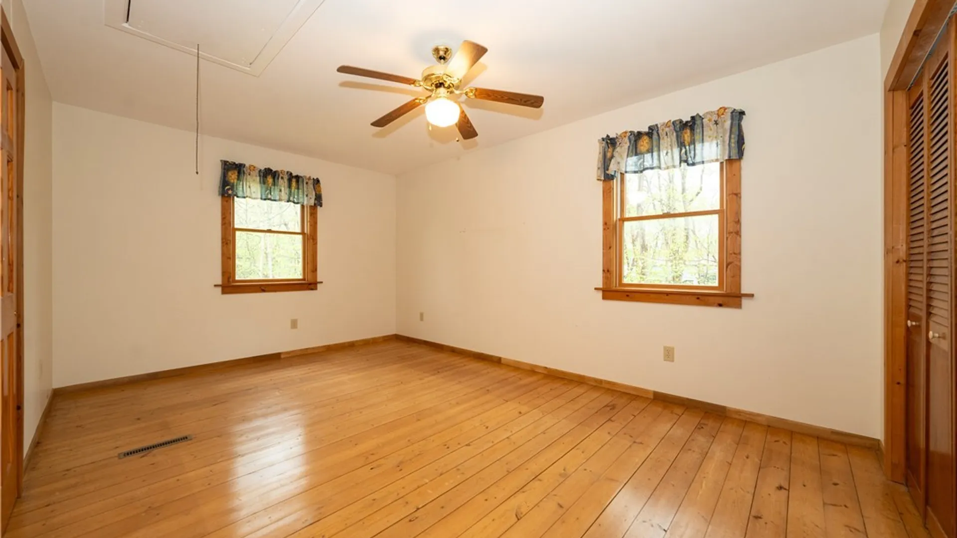 Property at 75 Three Rod Road, Alden, NY 14004 26