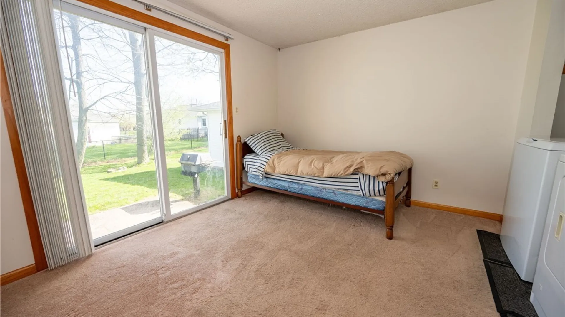 Property at 170 Castlewood Drive, Cheektowaga, NY 14227 18