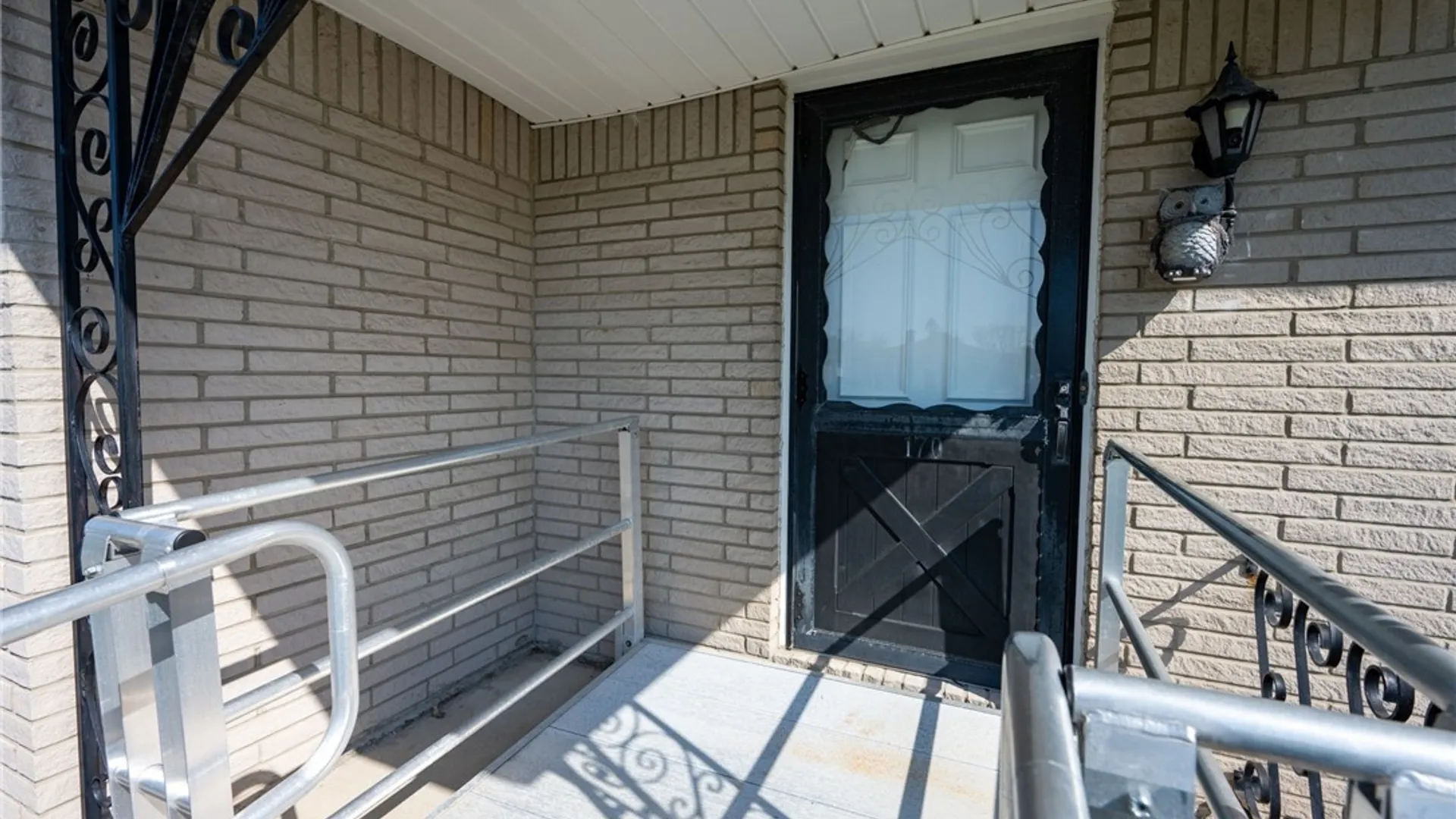 Property at 170 Castlewood Drive, Cheektowaga, NY 14227 38