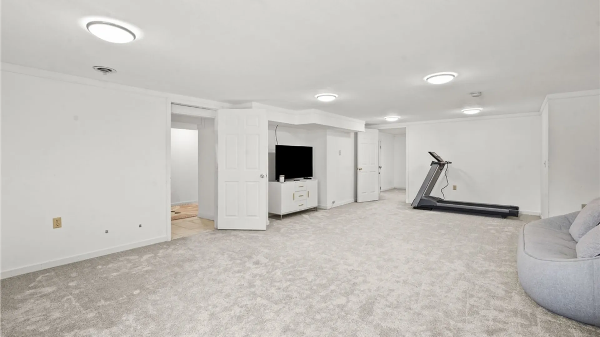 Property at 9 Saint Joseph Lane, Lansing, NY 14850 19