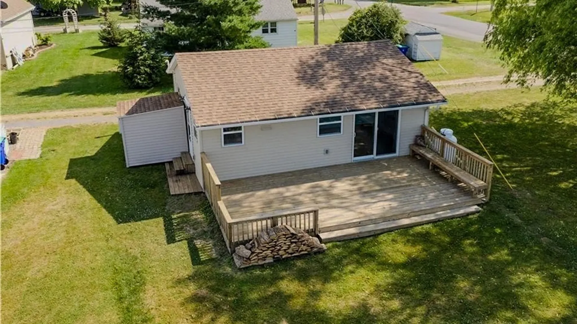 Property at 12571 Green Lane, Carlton, NY 14098 4