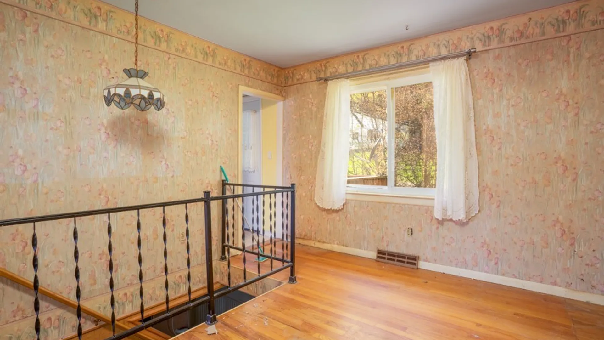 Property at 166 Prospect Ave, German Flatts, NY 13357 13