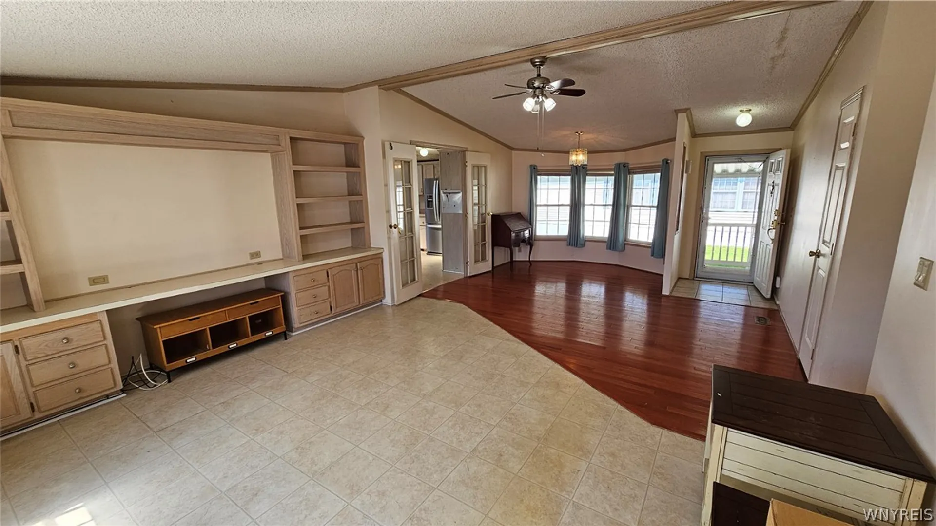 Property at 20 Calla Way, Cheektowaga, NY 14225 15