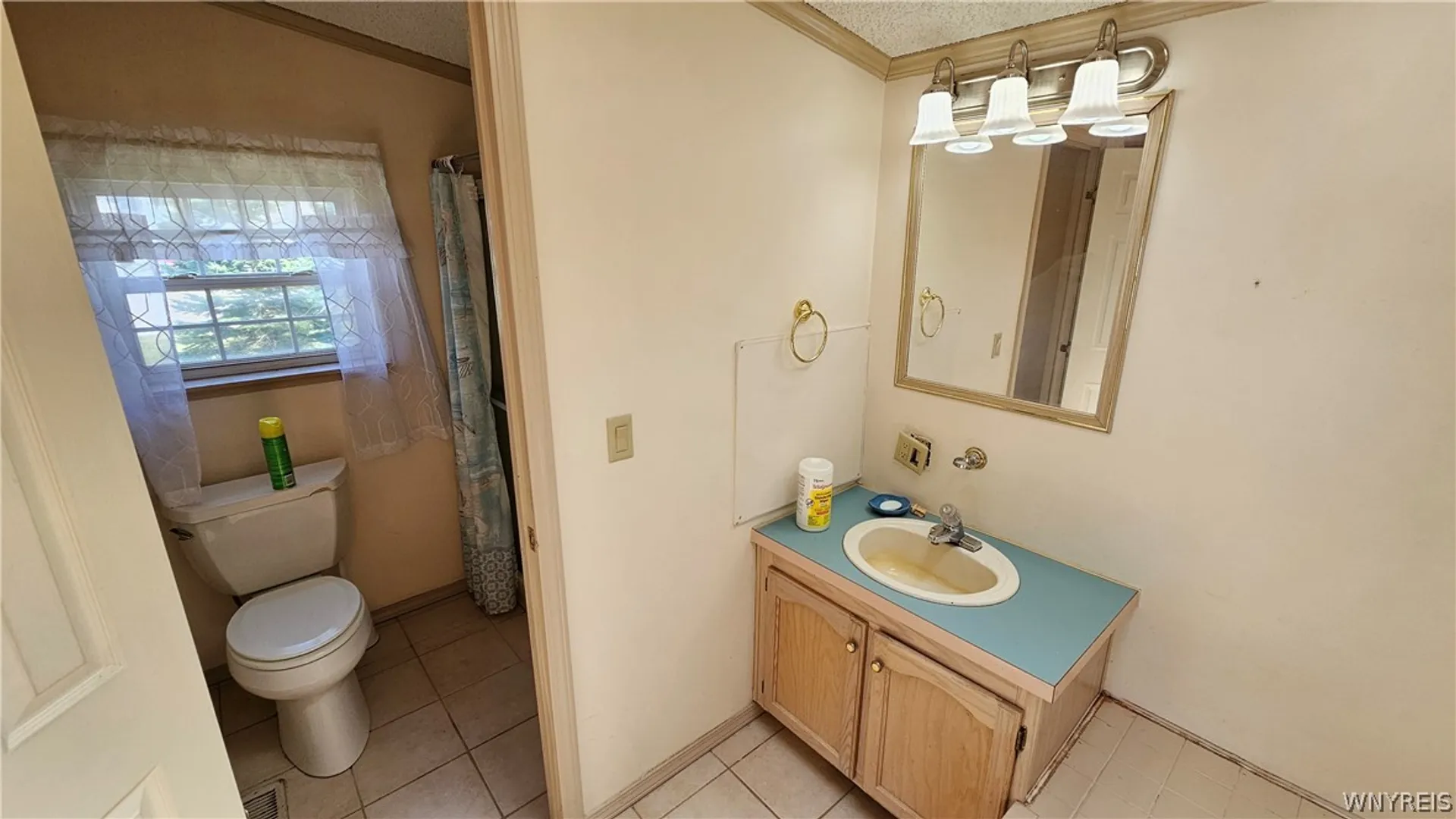 Property at 20 Calla Way, Cheektowaga, NY 14225 20