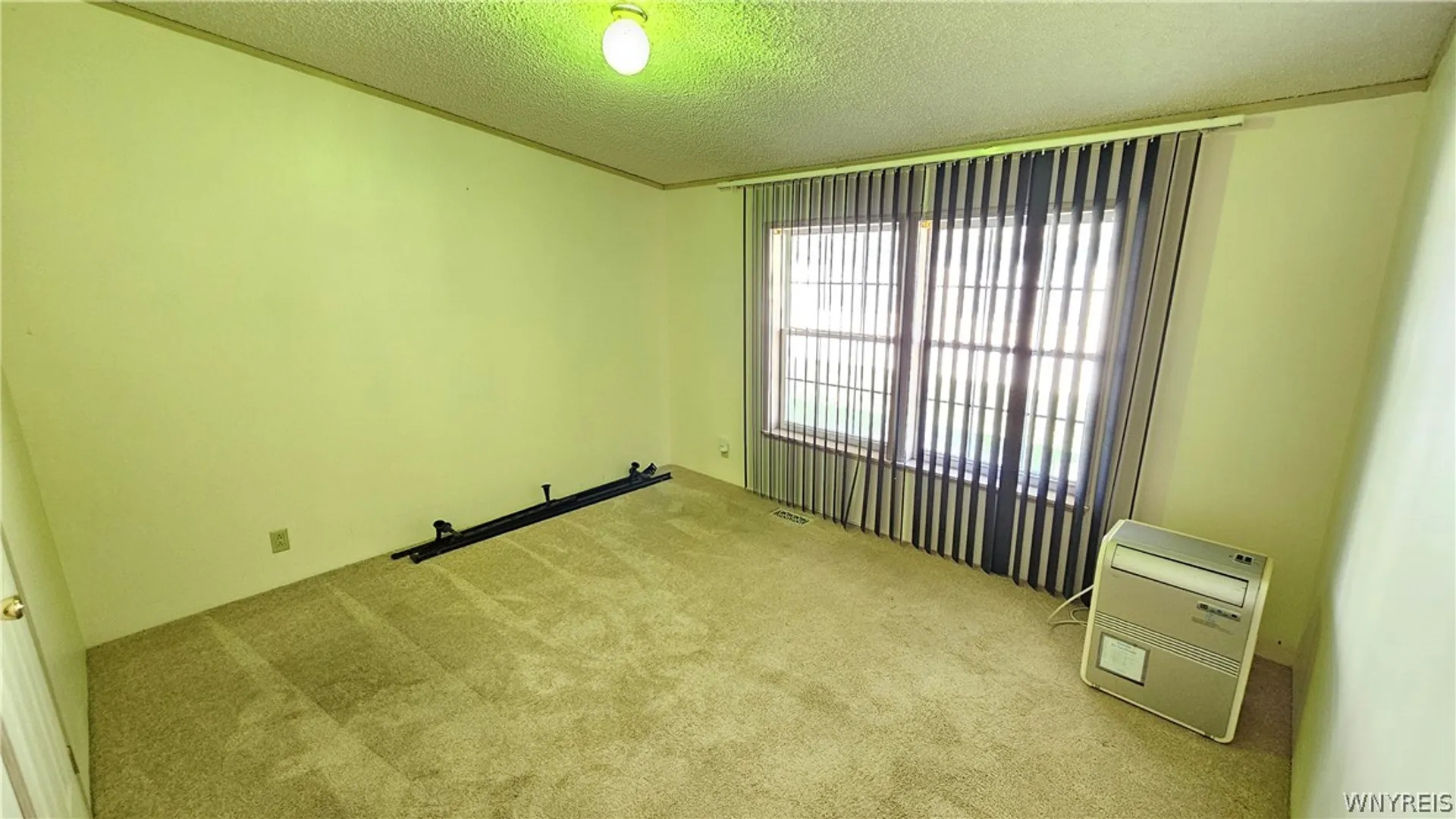 Property at 20 Calla Way, Cheektowaga, NY 14225 27