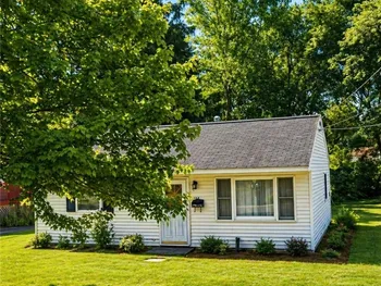 Property at 204 Elmbrook Drive, Manlius, NY 13104