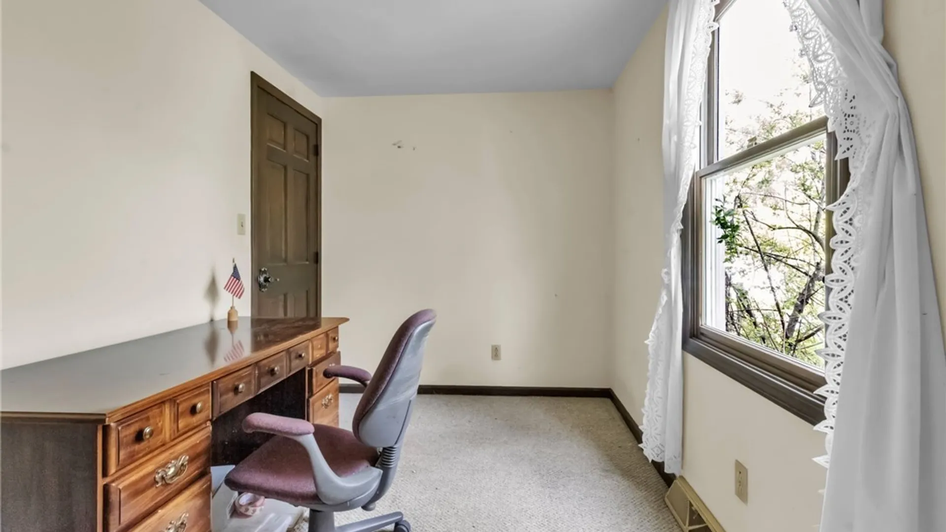 Property at 5 Burning Bush, Orchard Park, NY 14127 17