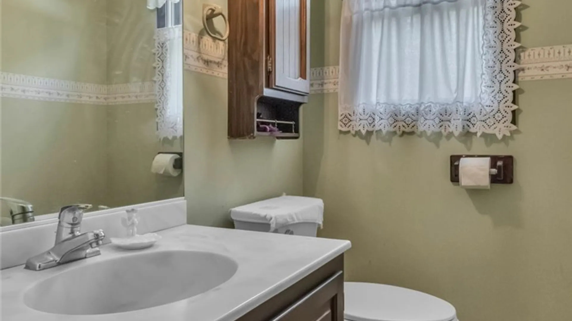 Property at 5 Burning Bush, Orchard Park, NY 14127 19