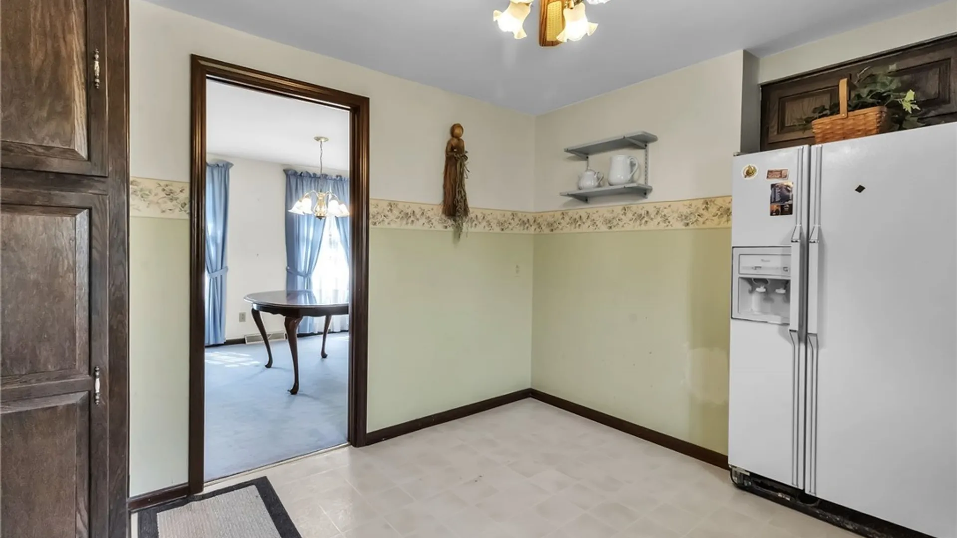 Property at 5 Burning Bush, Orchard Park, NY 14127 27