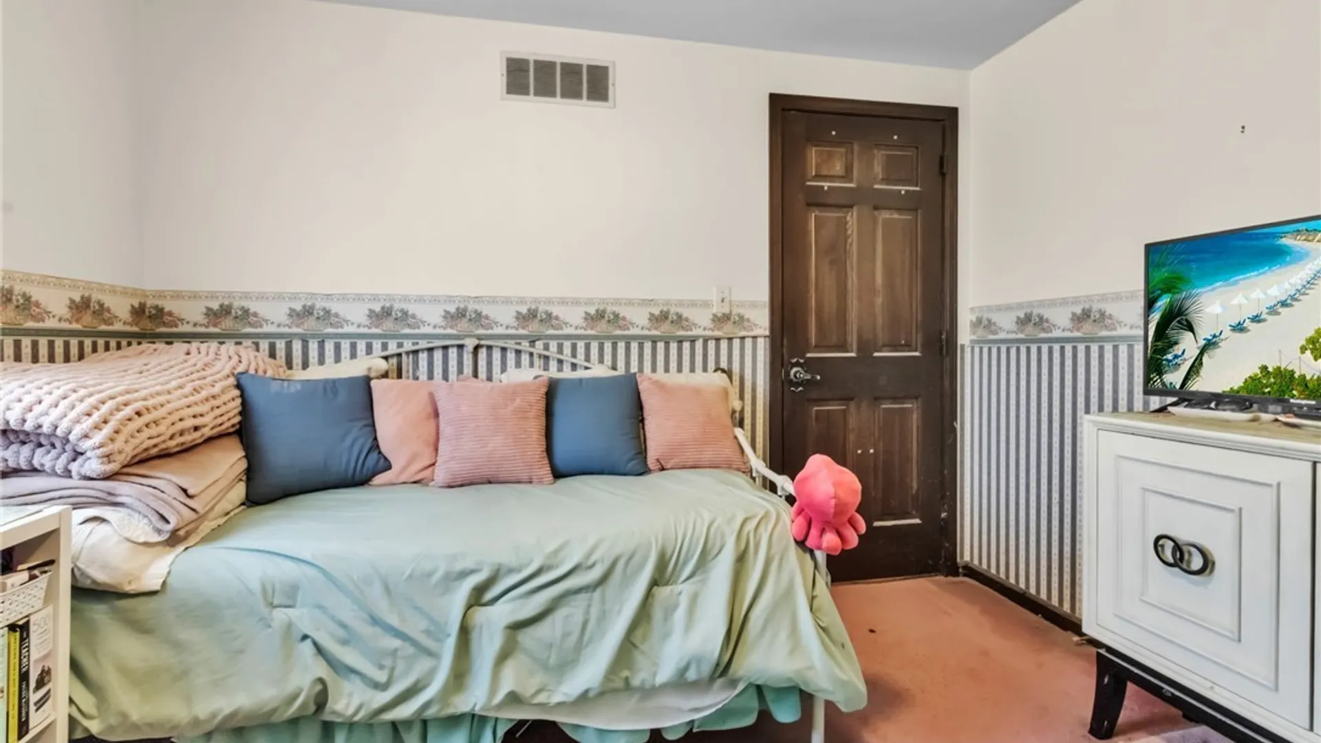 Property at 5 Burning Bush, Orchard Park, NY 14127 45