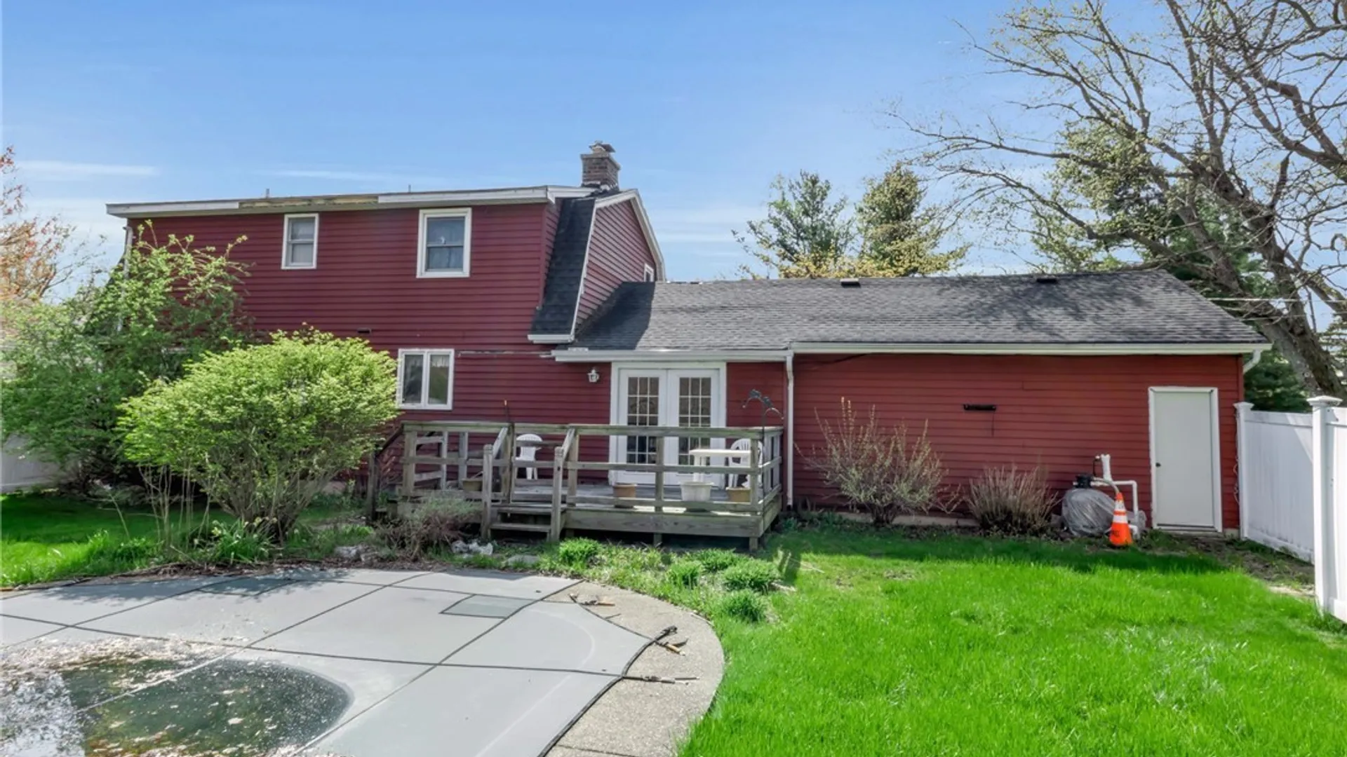 Property at 5 Burning Bush, Orchard Park, NY 14127 6
