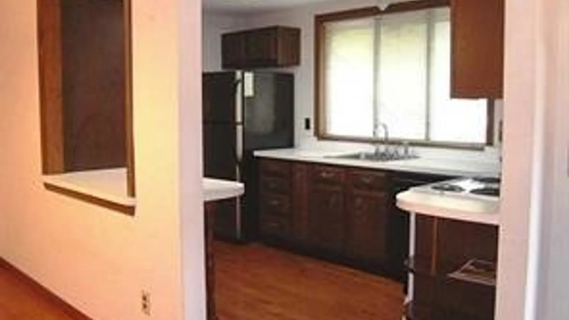 Property at 180 Paradise Road, Amherst, NY 14051 12