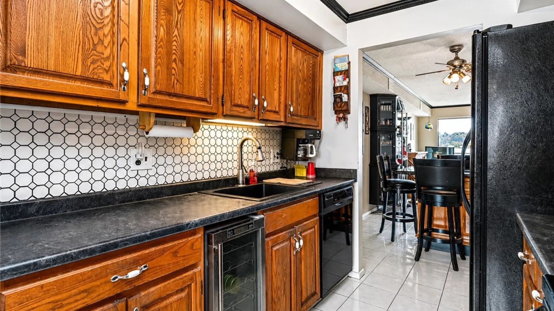 Property at 261 Bay Village Drive, Irondequoit, NY 14609 11