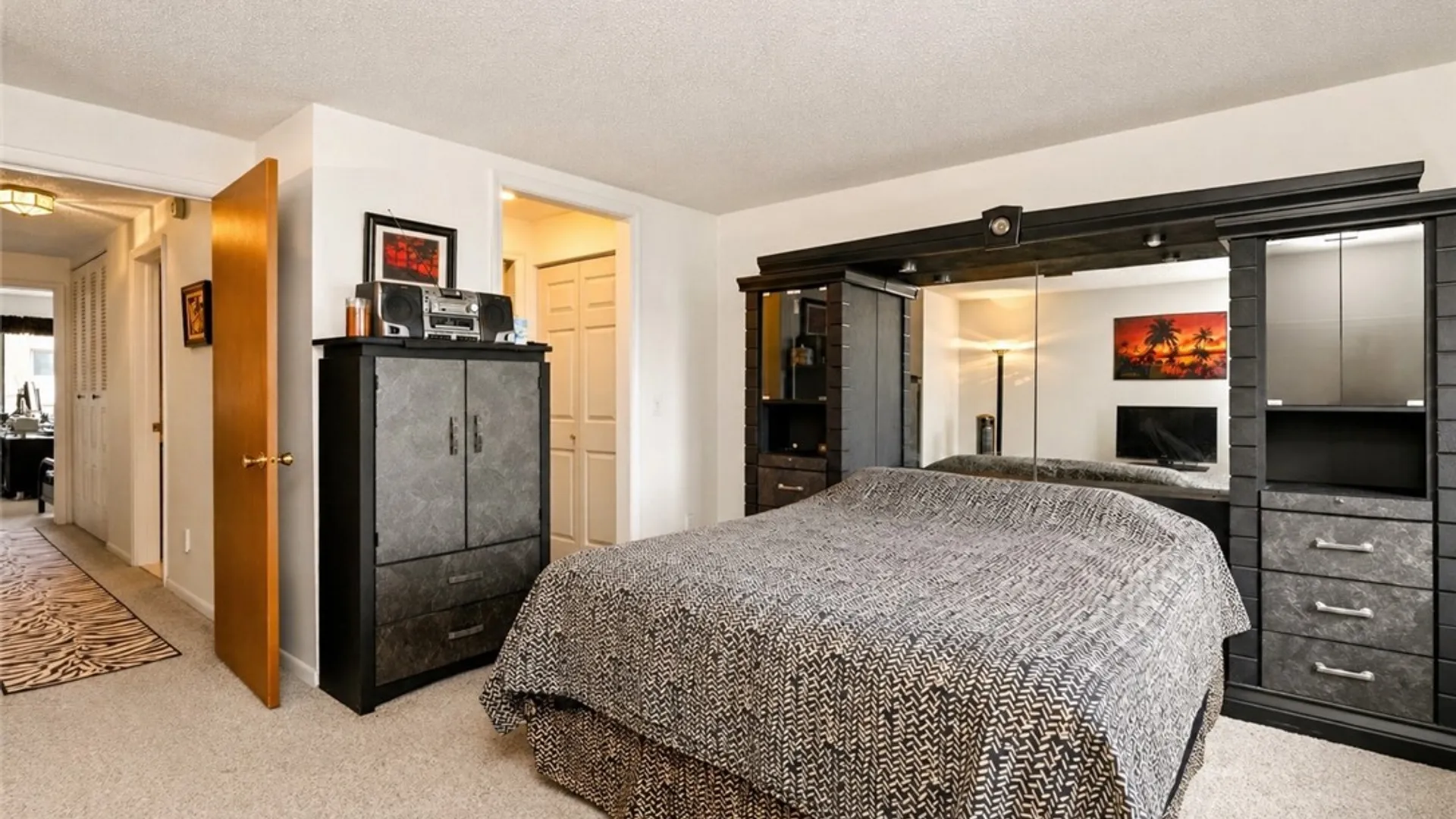 Property at 261 Bay Village Drive, Irondequoit, NY 14609 16