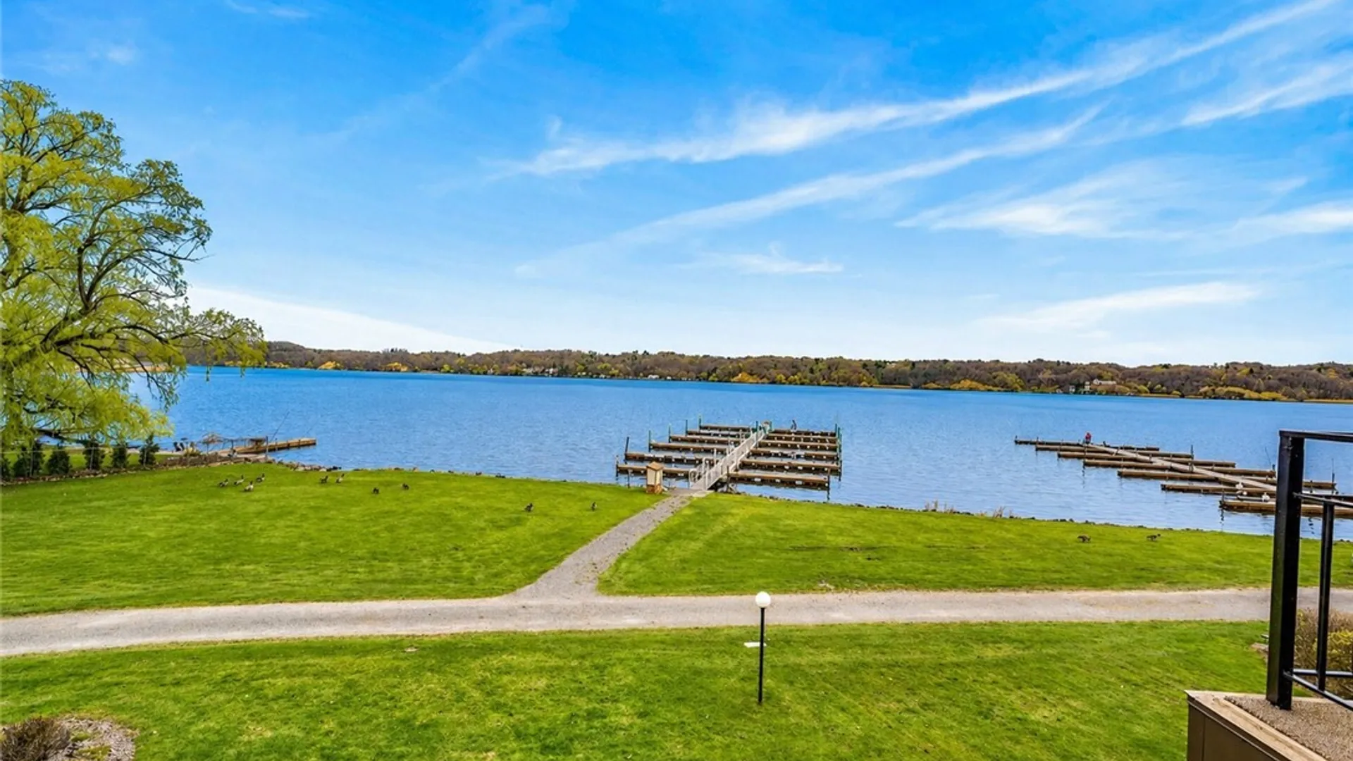 Property at 261 Bay Village Drive, Irondequoit, NY 14609 6