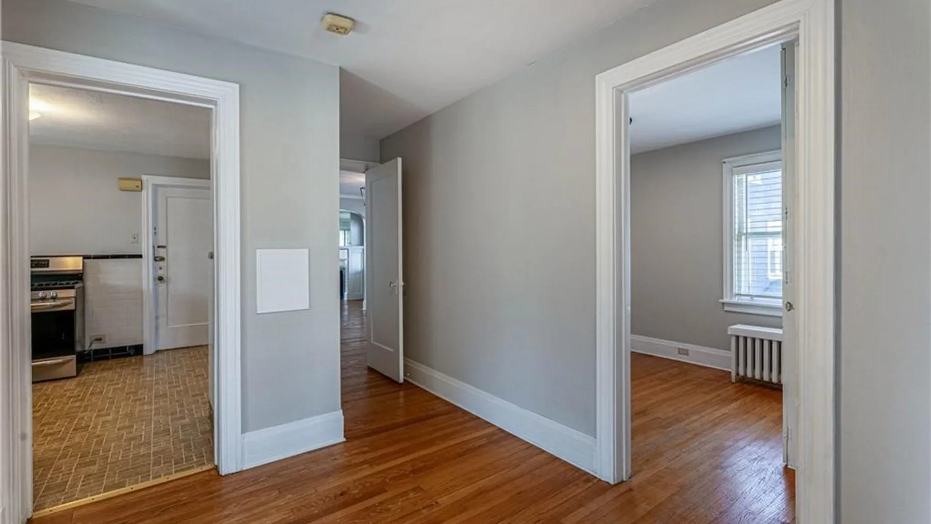 Property at 34 Delham Avenue, Buffalo, NY 14216 13