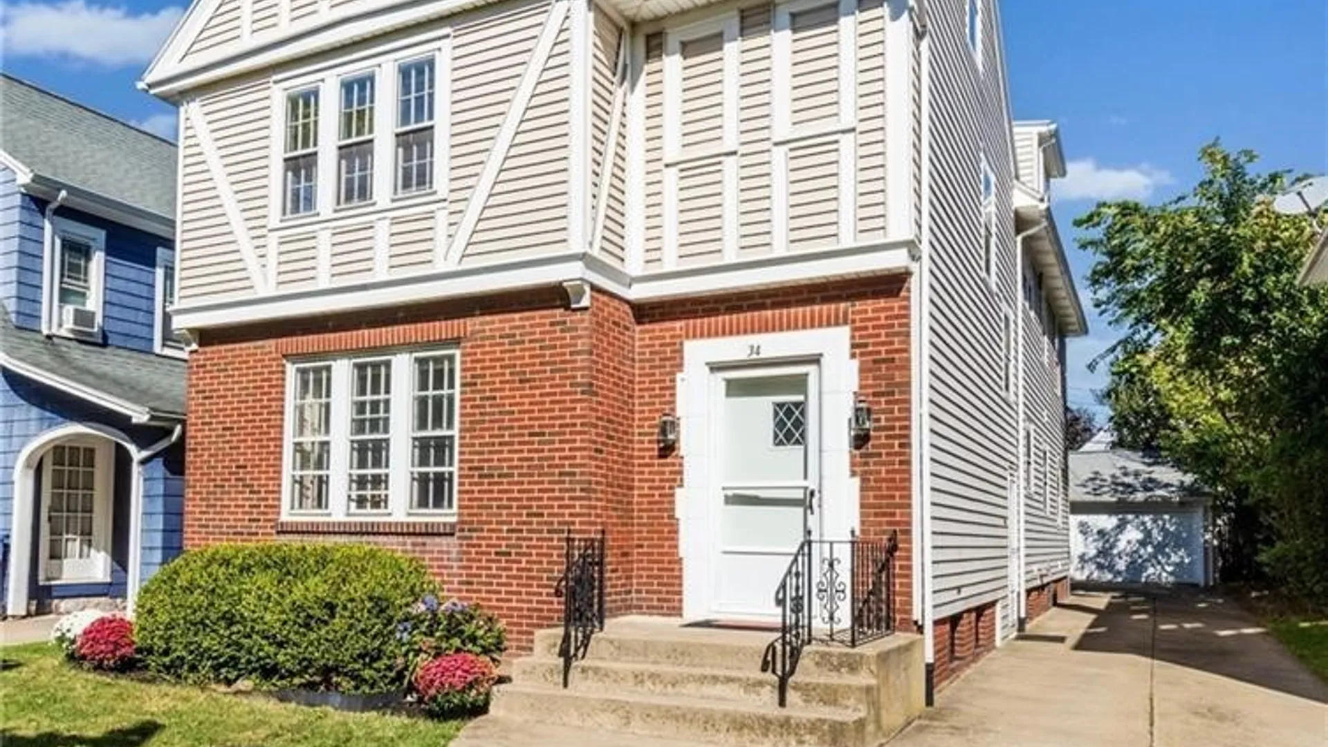 Property at 34 Delham Avenue, Buffalo, NY 14216 2