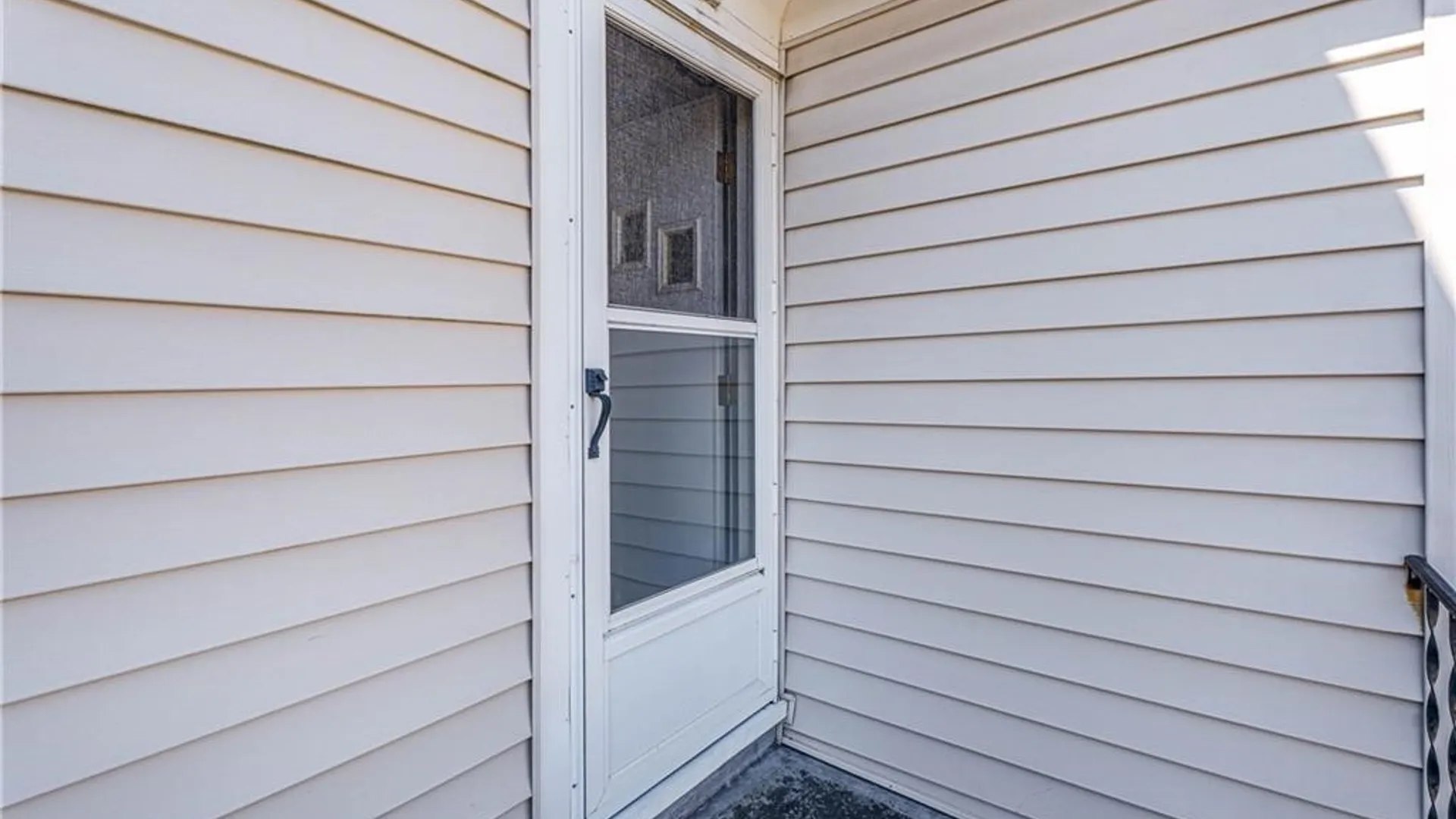 Property at 34 Delham Avenue, Buffalo, NY 14216 26