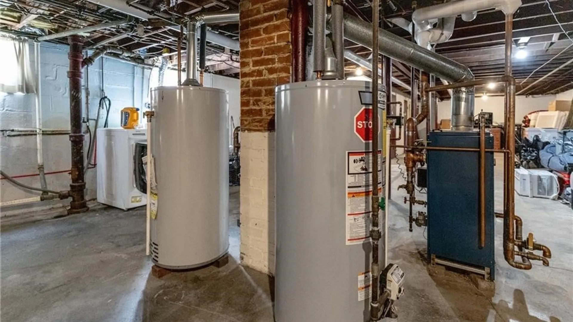 Property at 34 Delham Avenue, Buffalo, NY 14216 42