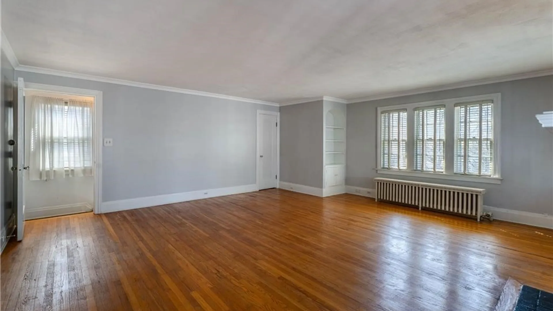 Property at 34 Delham Avenue, Buffalo, NY 14216 8