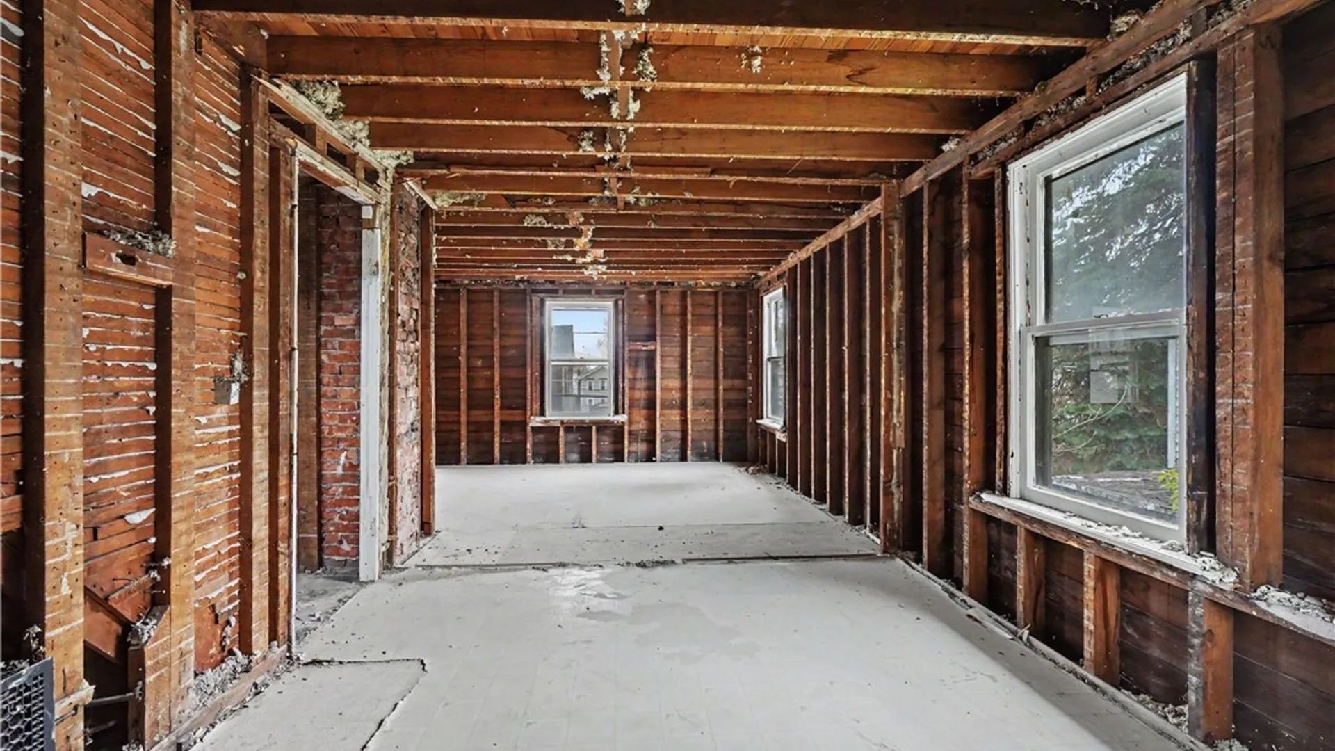 Property at 7 Elmwood Avenue, Lockport City, NY 14094 13