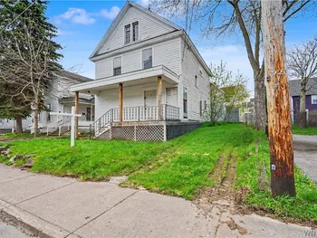 7 Elmwood Avenue, Lockport City, NY 14094