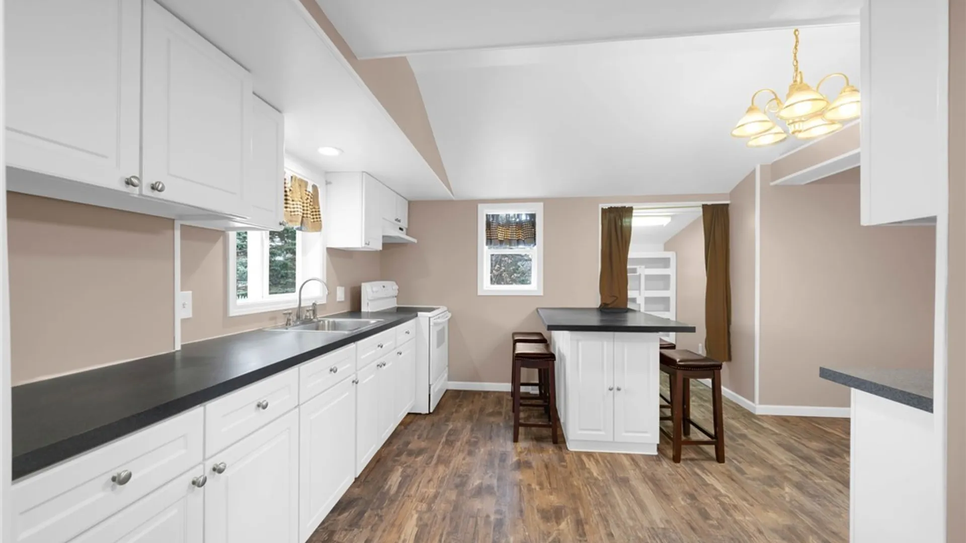 Property at 8976 Wilkinson Road, Batavia, NY 14020 6