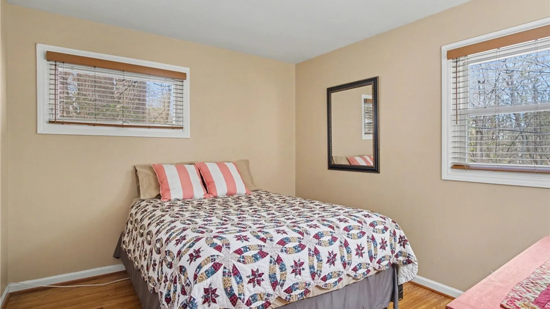 Property at 39 Hunters Run, Perinton, NY 14534 16