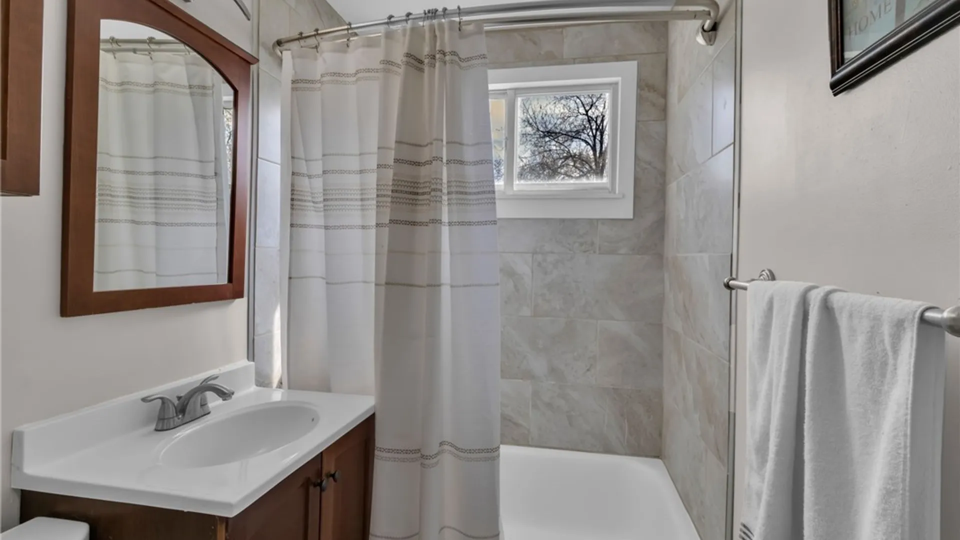 Property at 9 Primrose Drive, Cheektowaga, NY 14225 20