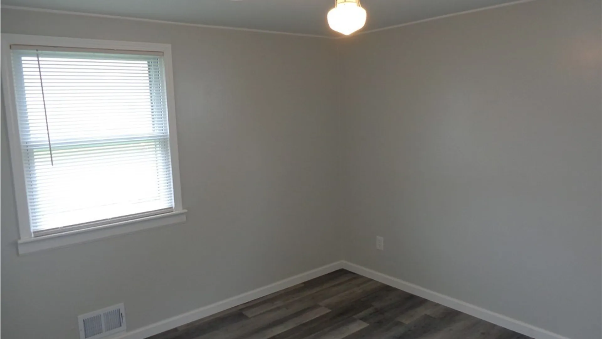 Property at 123 Hawthorne Avenue, Tonawanda, NY 14223 9