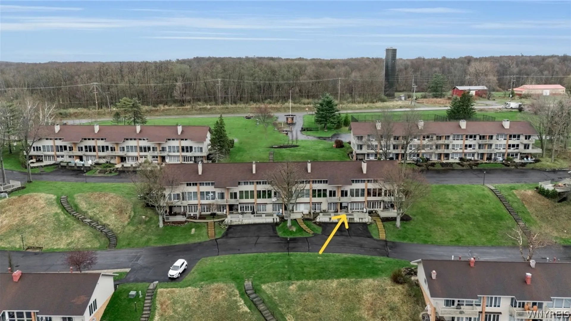 Property at 17 Seneca Dr, Chautauqua, NY 14728 2