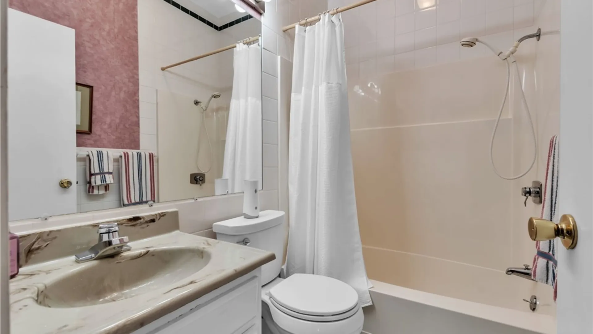 Property at 17 Seneca Dr, Chautauqua, NY 14728 27