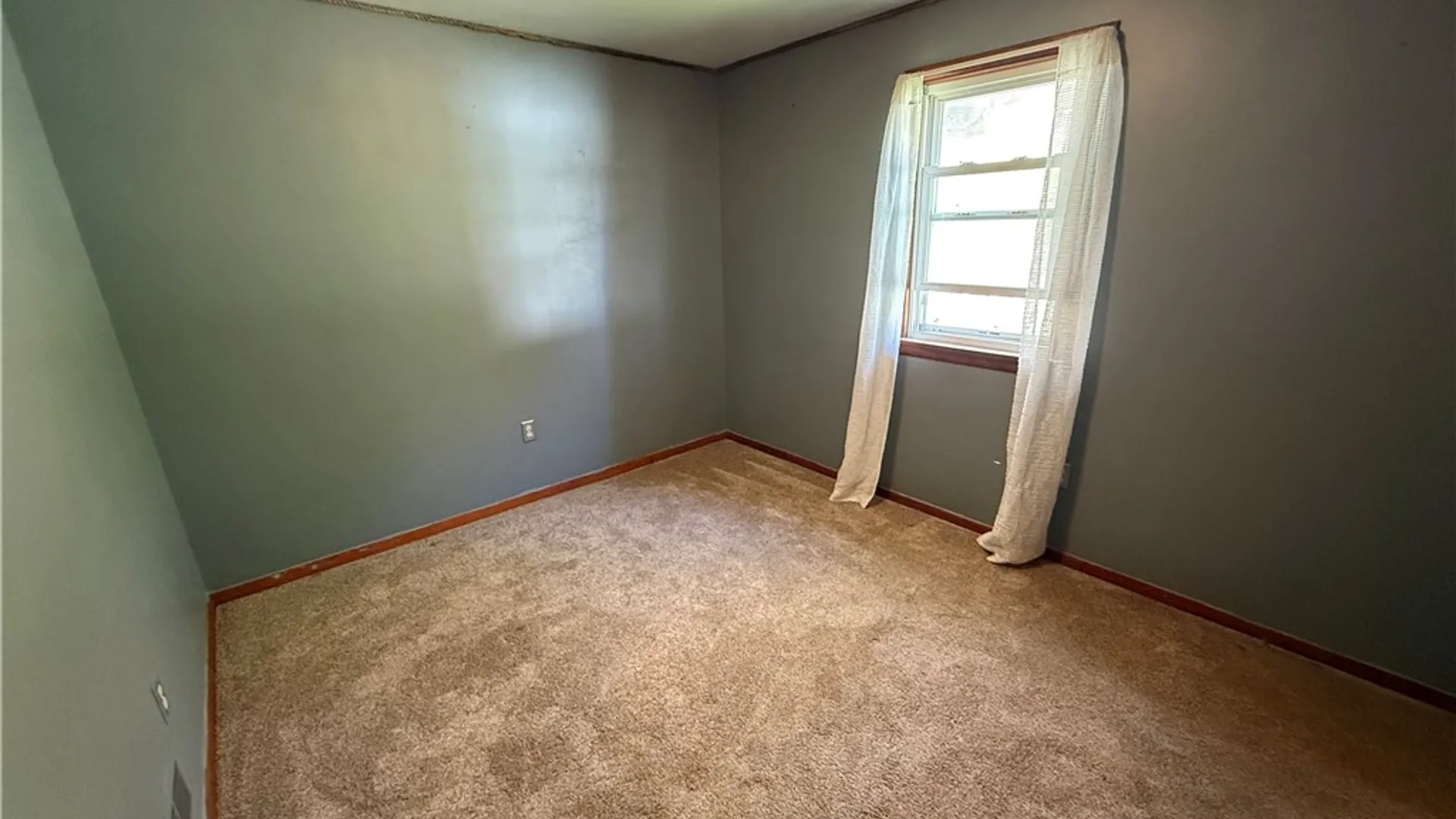 Property at 82 Fiske Avenue, Bradford Town, PA 16701 12