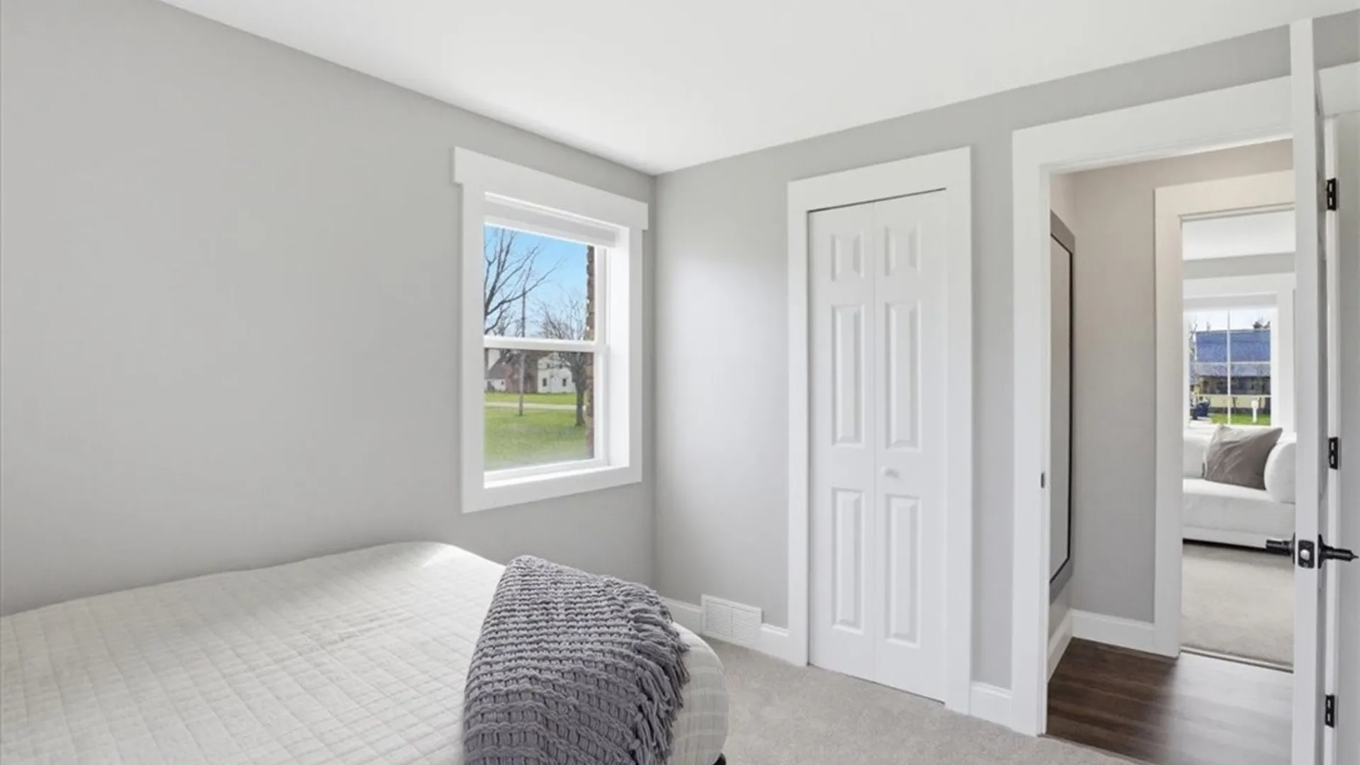 Property at 789 Alt Boulevard, Grand Island, NY 14072 15
